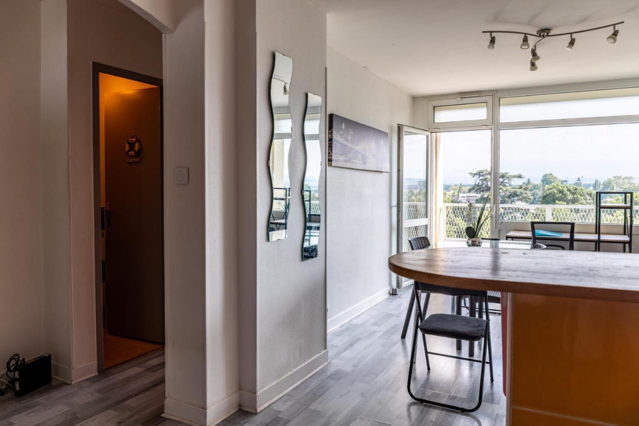 タルブCap Sud - 53M2- Vue Pyrenees- Hypercentre-Wifi Fibre -Nouvelle Literieアパートメント エクステリア 写真