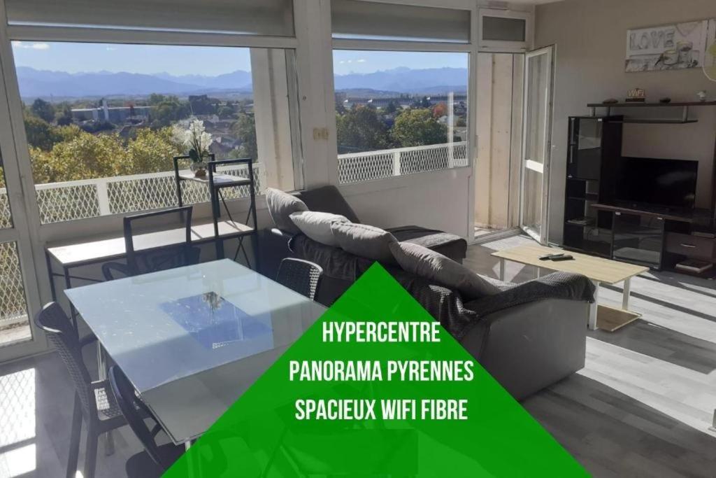タルブCap Sud - 53M2- Vue Pyrenees- Hypercentre-Wifi Fibre -Nouvelle Literieアパートメント エクステリア 写真