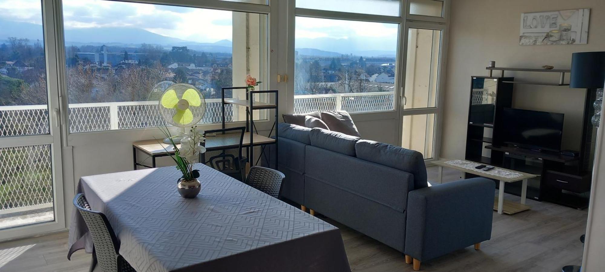 タルブCap Sud - 53M2- Vue Pyrenees- Hypercentre-Wifi Fibre -Nouvelle Literieアパートメント エクステリア 写真